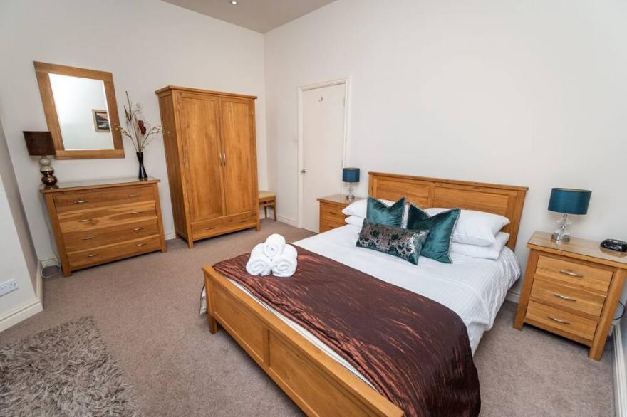 Crandy Nook -  a maisonette that sleeps 6 guests  in 4 bedrooms