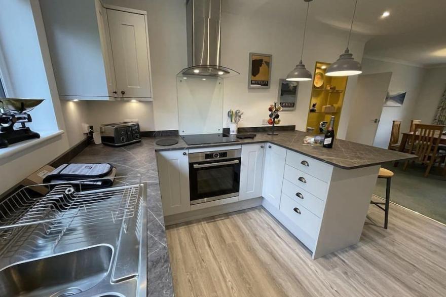 Causey View -  a bungalow that sleeps 4 guests  in 2 bedrooms