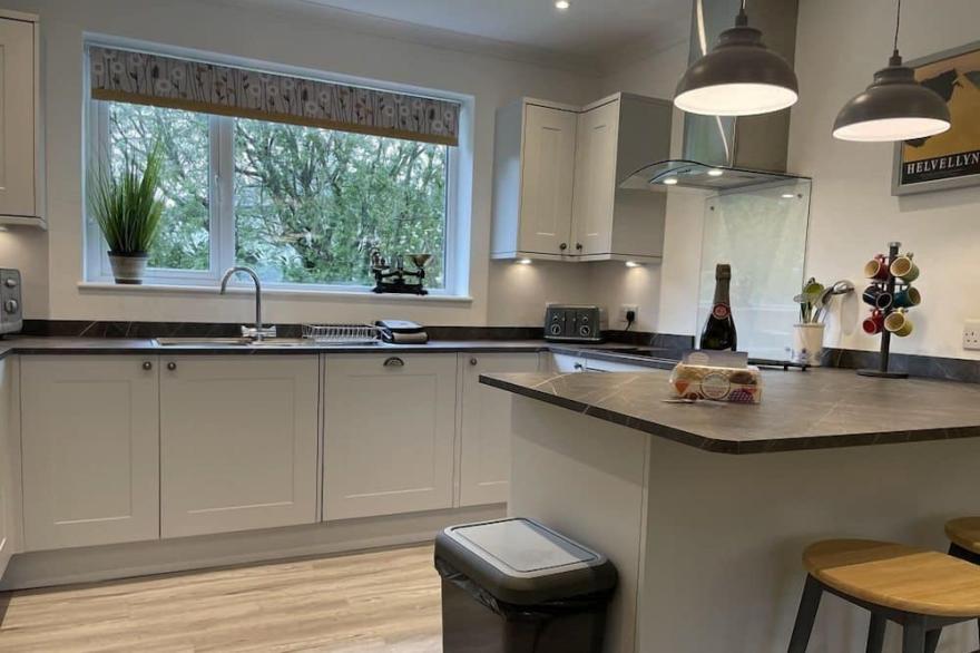 Causey View -  a bungalow that sleeps 4 guests  in 2 bedrooms
