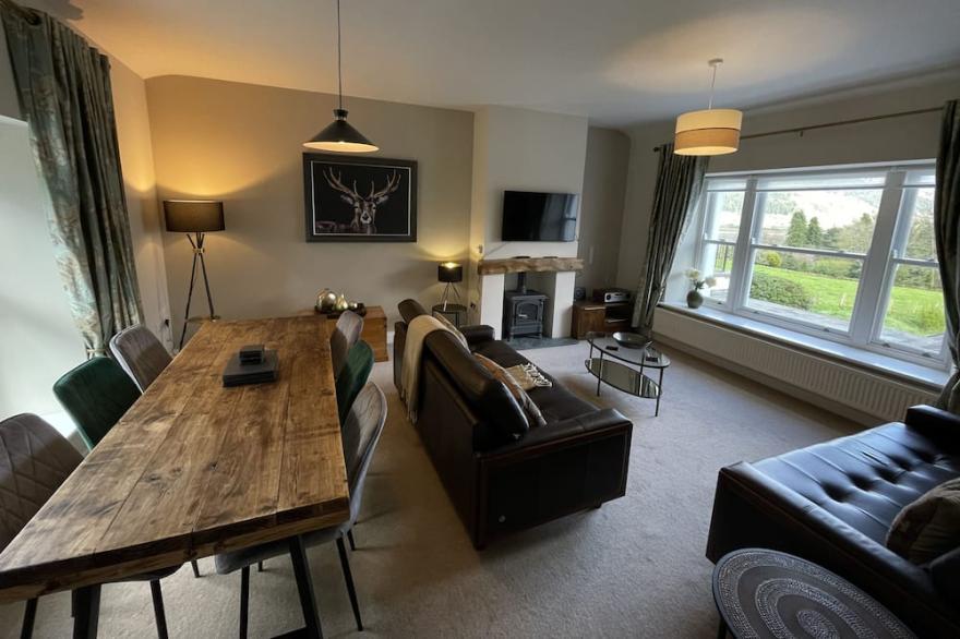 Lords Seat -  an apartment that sleeps 6 guests  in 3 bedrooms