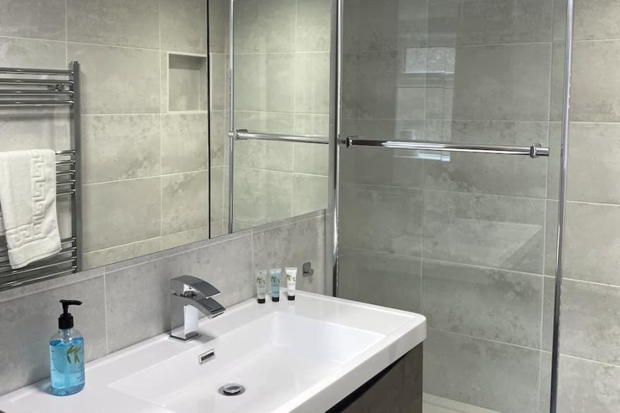 West St  Apartments - 1 Bed Apt 1