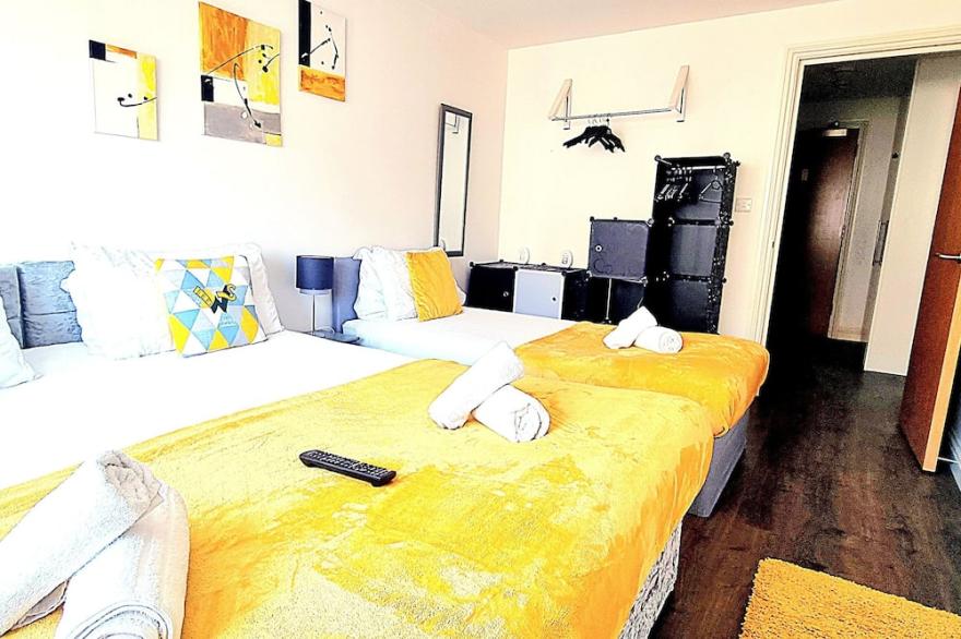 W's Apartments - Luxury 1 Bedroom Apartment