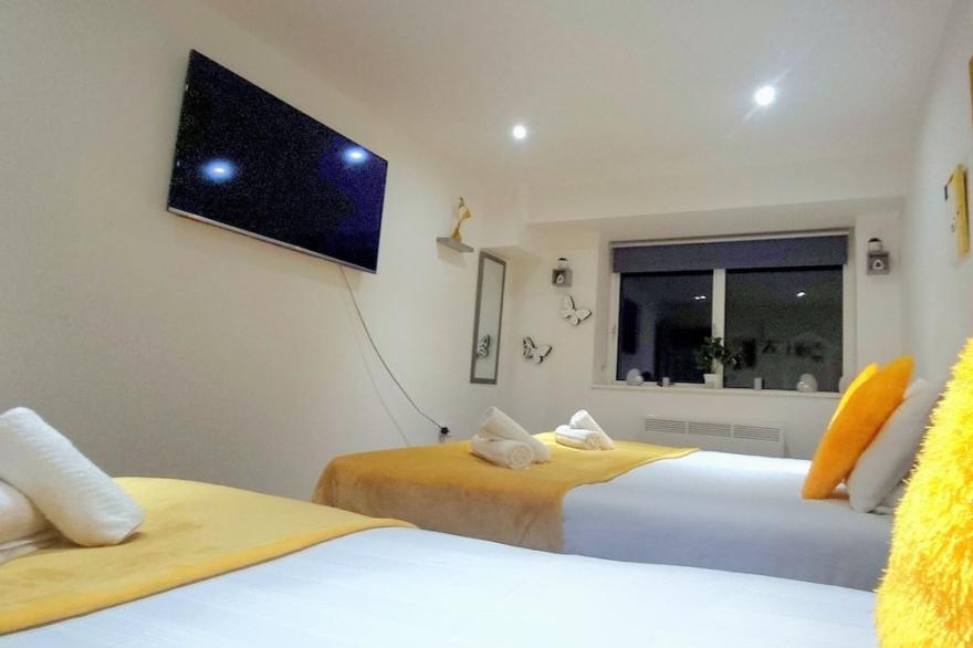 W's Apartments - Luxury 1 Bedroom Apartment
