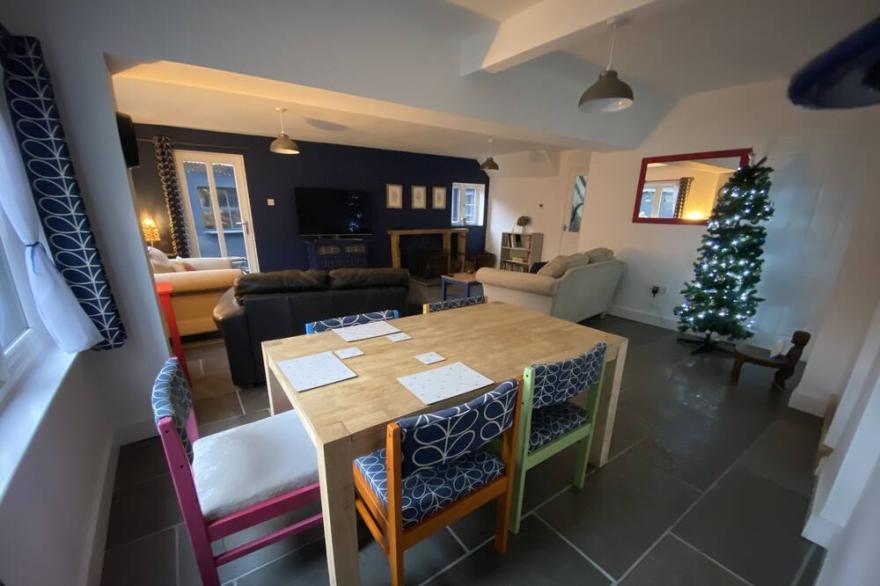 Farmhouse cottage - within 7 acres with large garden on the edge of Exmoor
