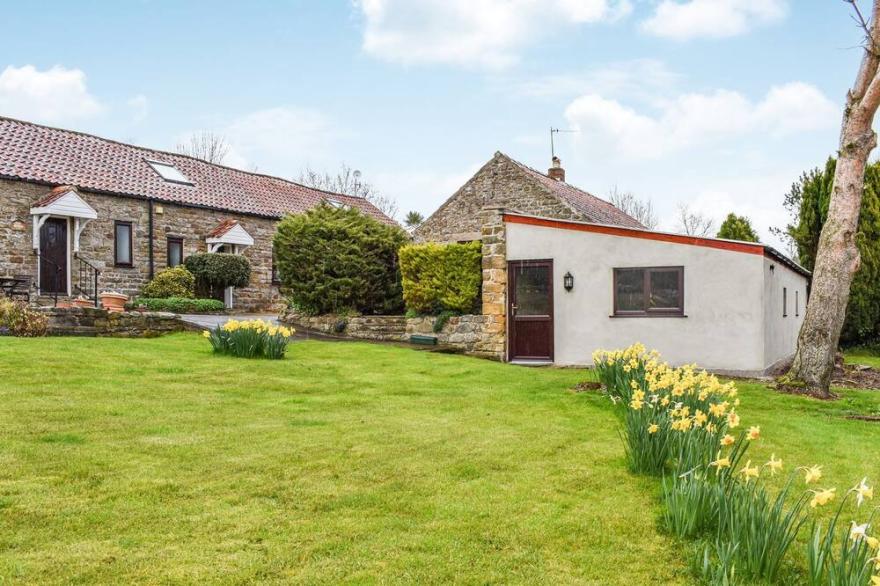 2 bedroom accommodation in Cloughton, near Harwood Dale