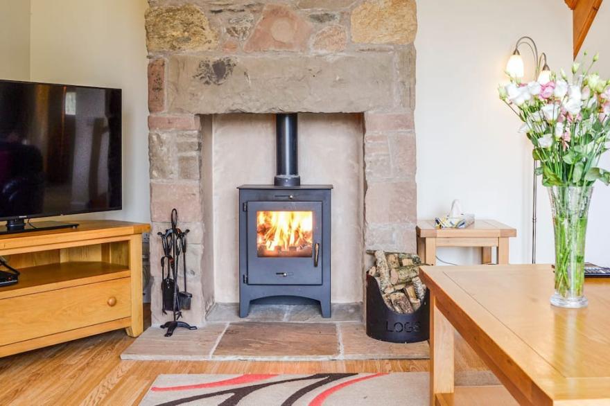 2 bedroom accommodation in Blairgowrie