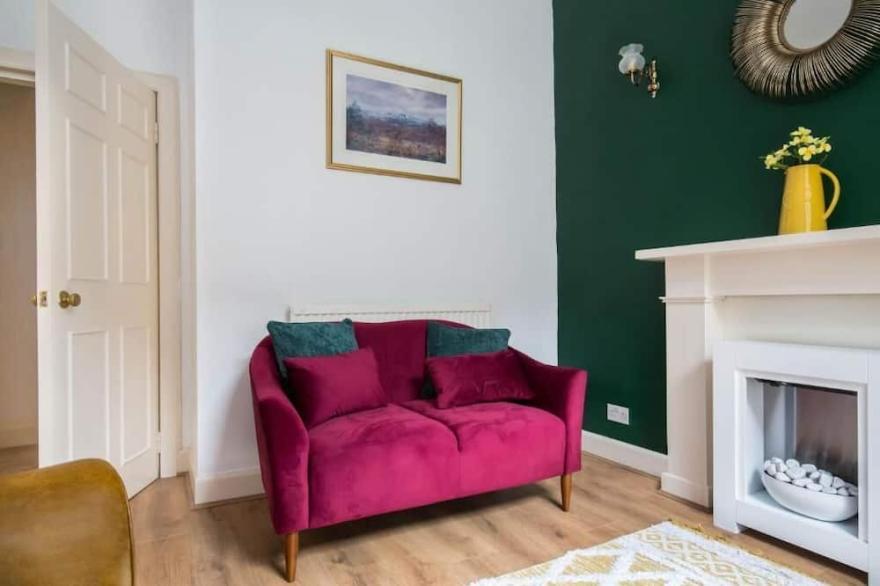 Warm & cosy apartment  in the heart of Stockbridge