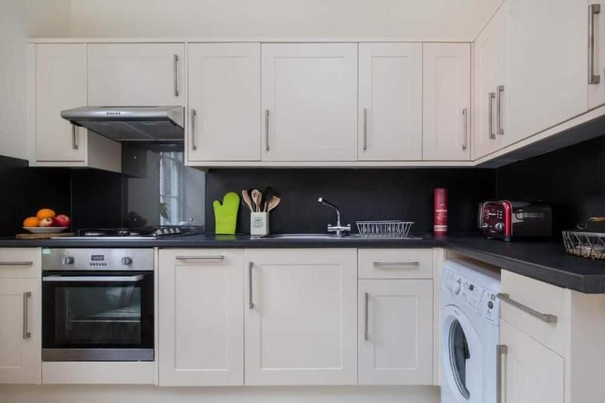 Warm & cosy apartment  in the heart of Stockbridge
