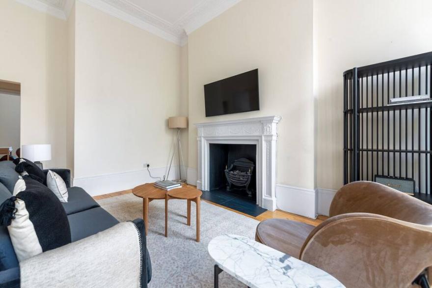 Bright Marylebone 1BR w/ Big Windows, nr. Marble Arch, by Blueground