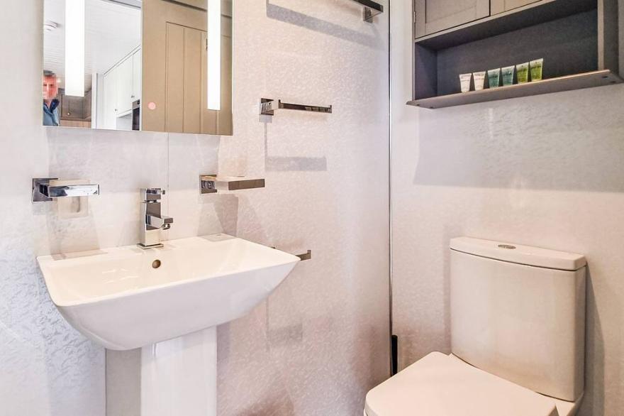1 bedroom accommodation in Babcary, near Somerton