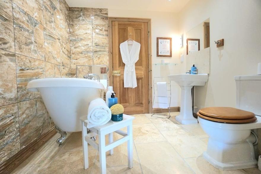 Luxury Country Cottage in Northumberland 5* Gold Award