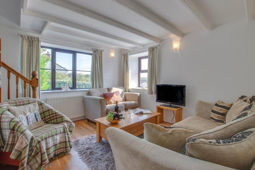 The Smithy - Three Bedroom House, Sleeps 6