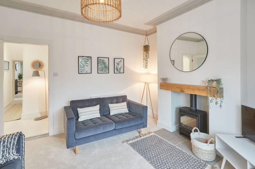 Host & Stay | Retreat By The Sea