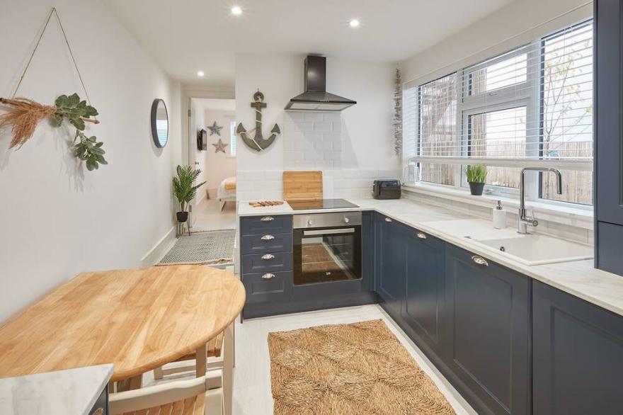 Host & Stay | Retreat By The Sea