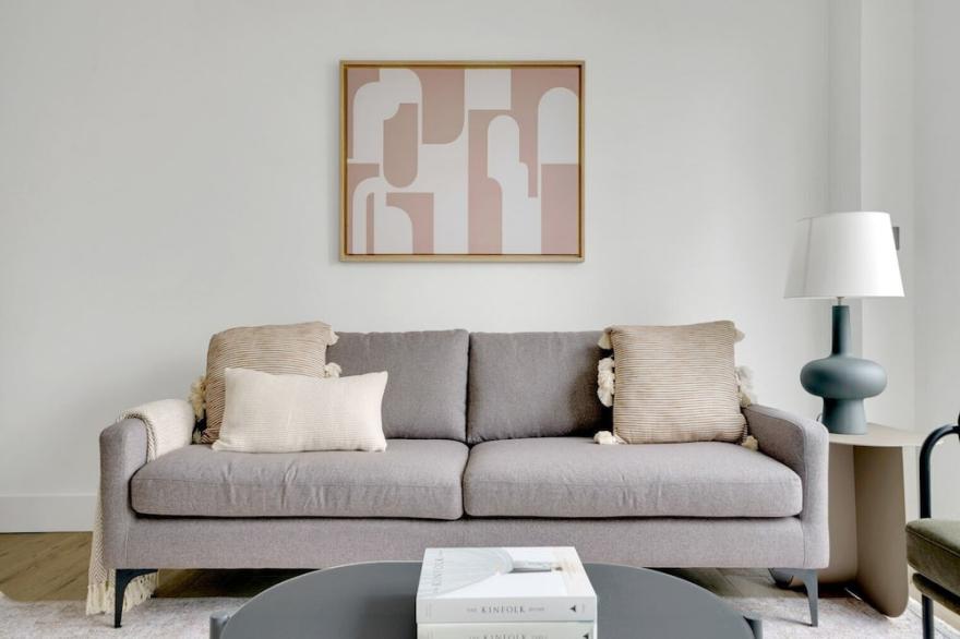 Open plan Vauxhall 1BR,  modern, by Blueground