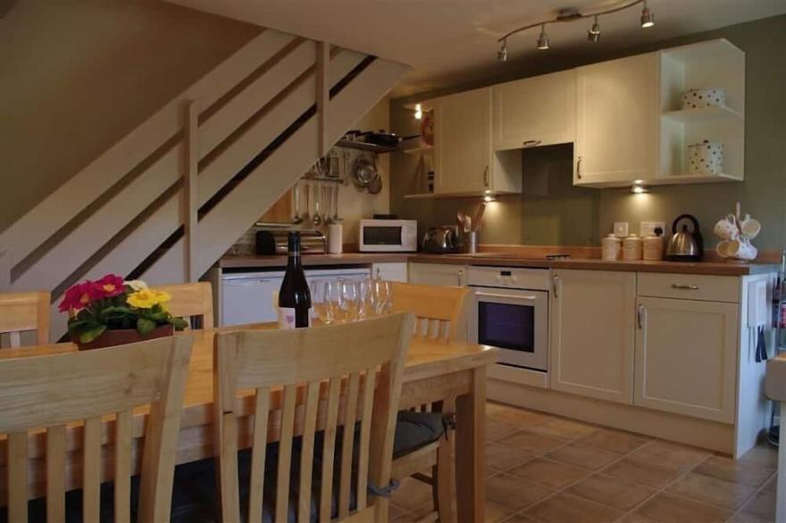 Country Hideaways | Hill Top Cottage | Walden