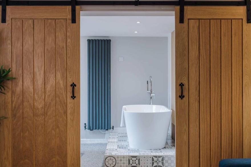 Host Apartments | The Georgian Coach House 2