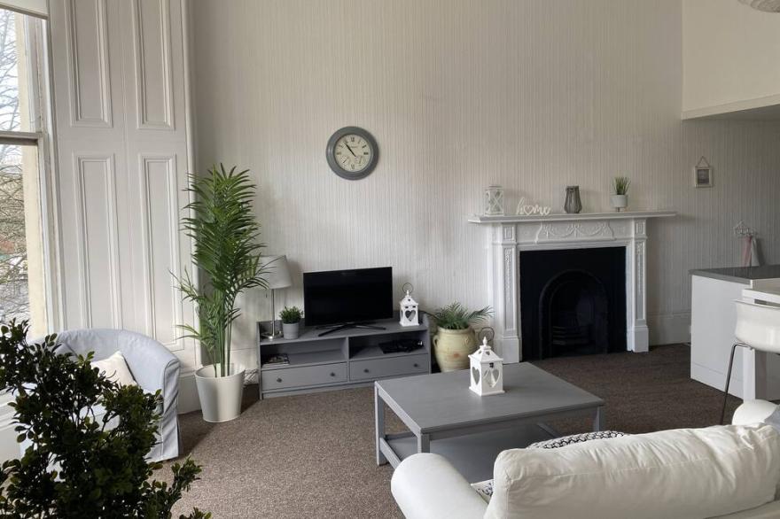 Captivating Apartment in Glasgow Westend, UK