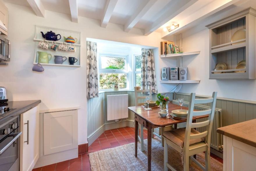 The School House - One Bedroom House, Sleeps 2