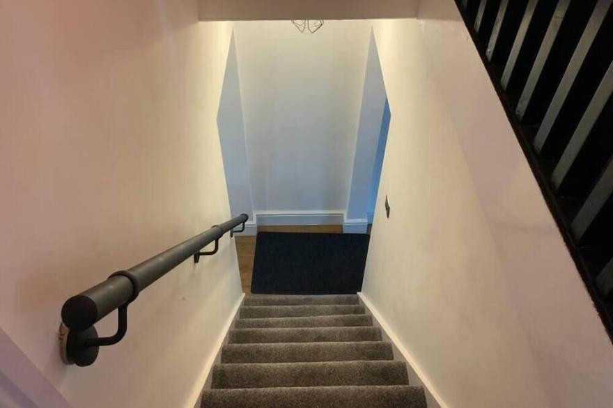 Egon's House - 10 Minutes from City Centre!