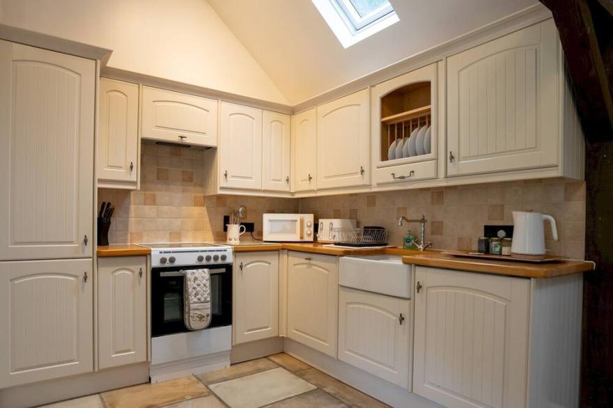 Pass the Keys | Secluded 2 bedroom cottage in scenic Aston Magna