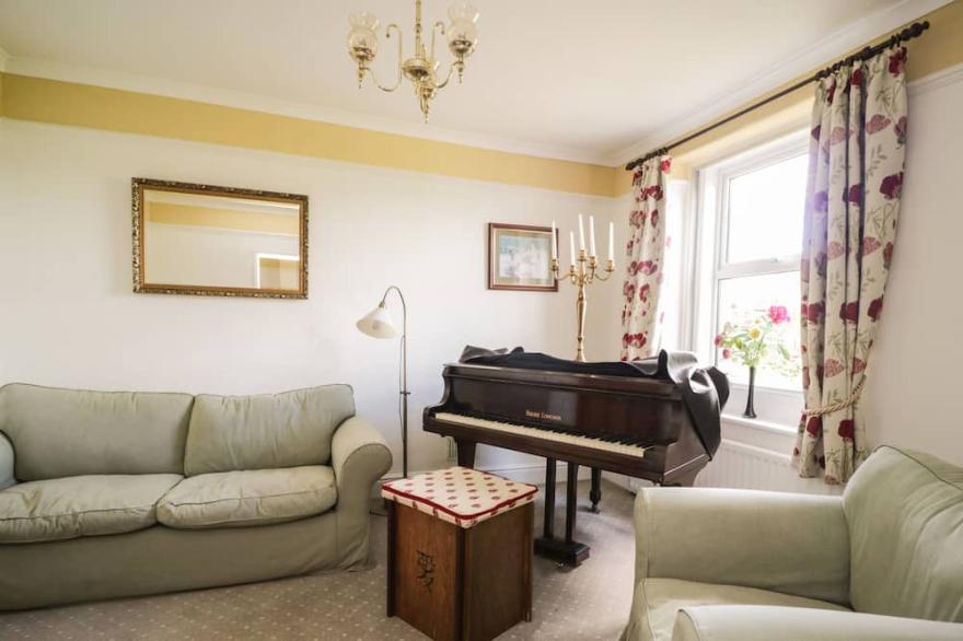 COOMBS VIEW, pet friendly, with open fire in Armathwaite