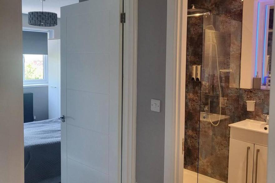 Charming 1-Bed Apartment near Redditch town centre