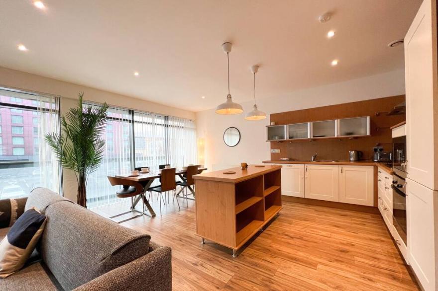 Lovely Spacious Apartment with Hydro & SECC
