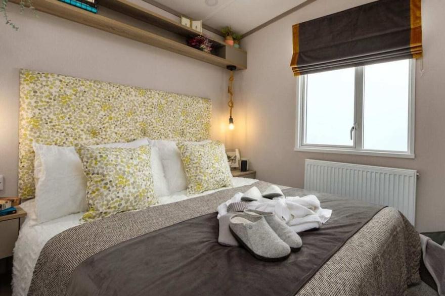 3 bedroom accommodation in Dawlish