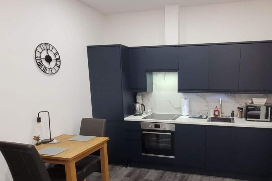 Contemporary 1 Bed Apartment, In Central Buxton