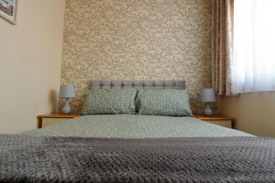 Lovely 2-Bed Chalet in Bridlington