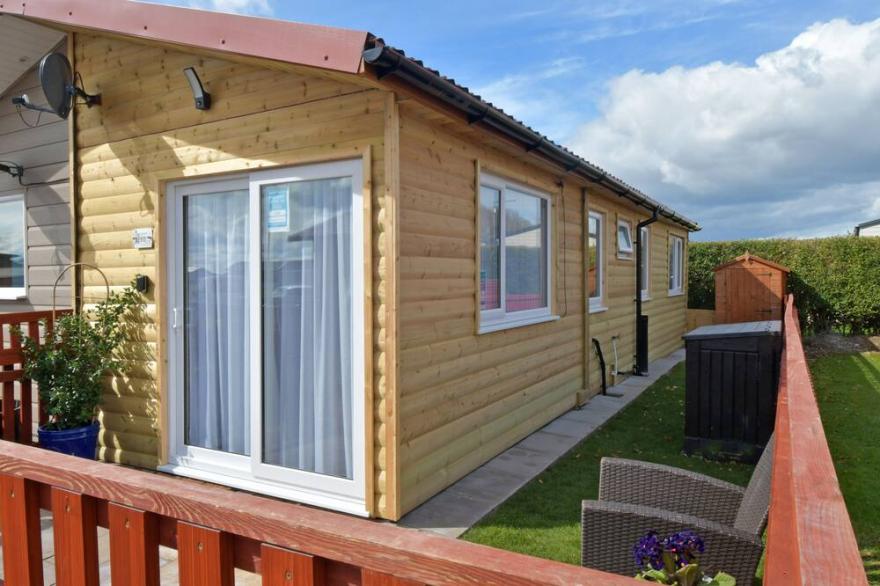 Lovely 2-Bed Chalet in Bridlington