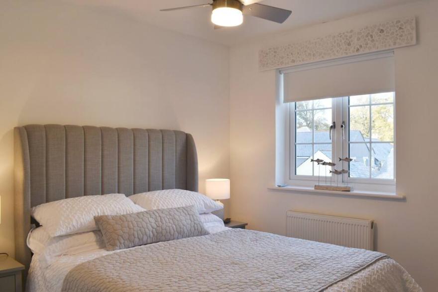3 bedroom accommodation in St Austell