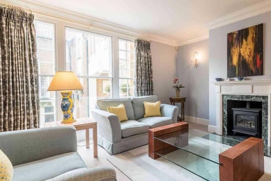 Large London Apartment for rent Chelsea
