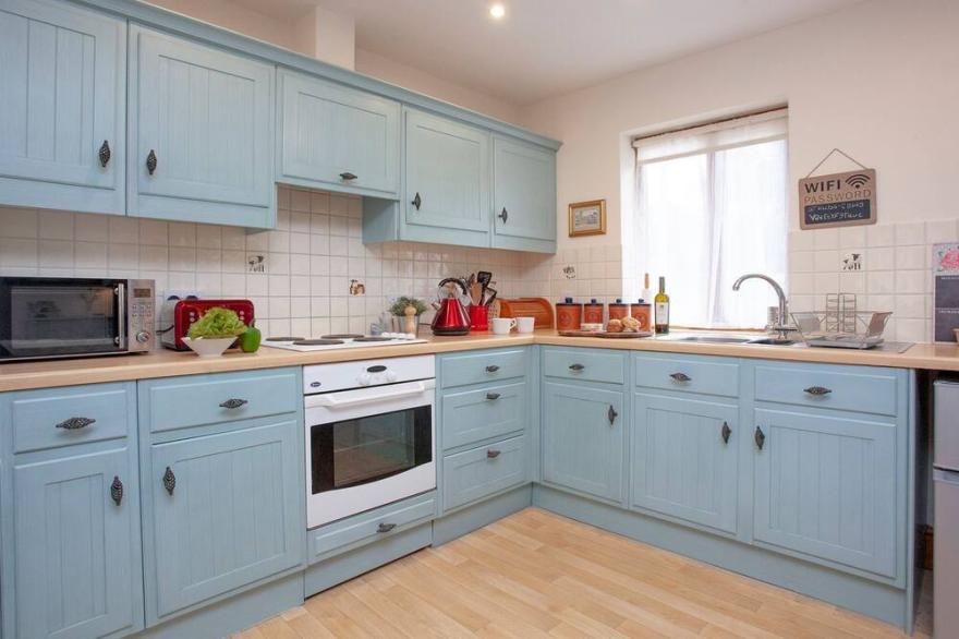 2 bedroom accommodation in Clyst Honiton, near Exeter