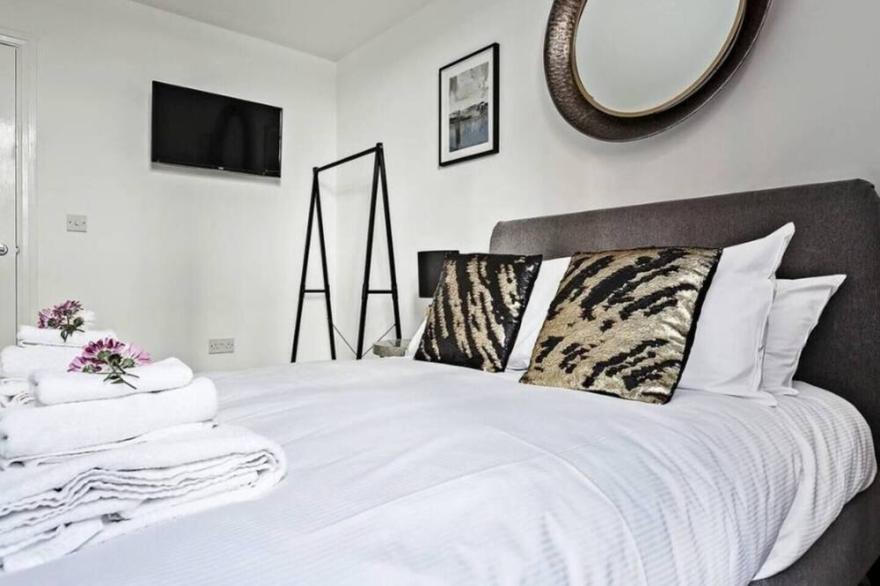Host Apartments | Slater Street Apartments