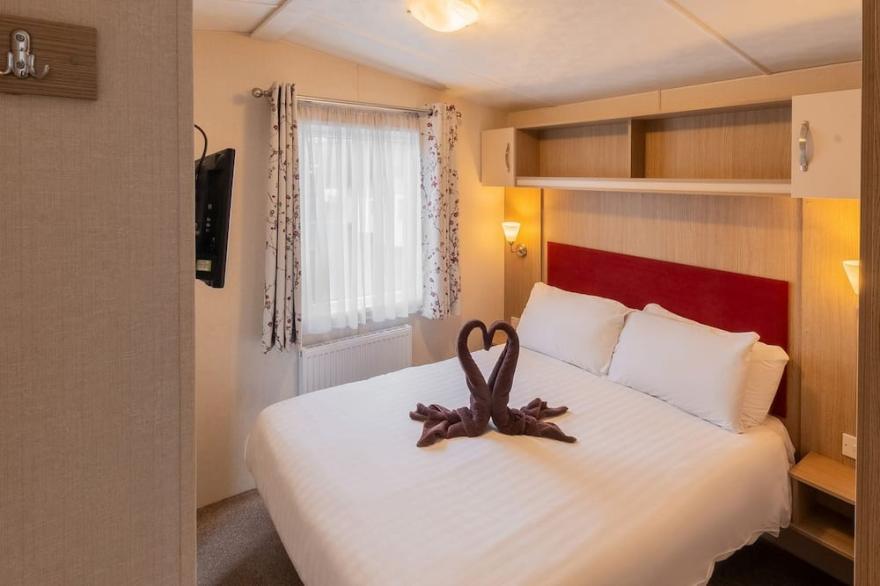 2 bedroom accommodation in Dawlish