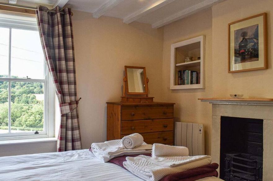 4 bedroom accommodation in Glaisdale