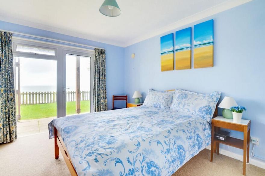 Putsborough Cottage - Three Bedroom House, Sleeps 6