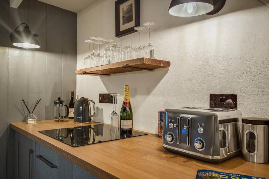 2 bedroom accommodation in Solva