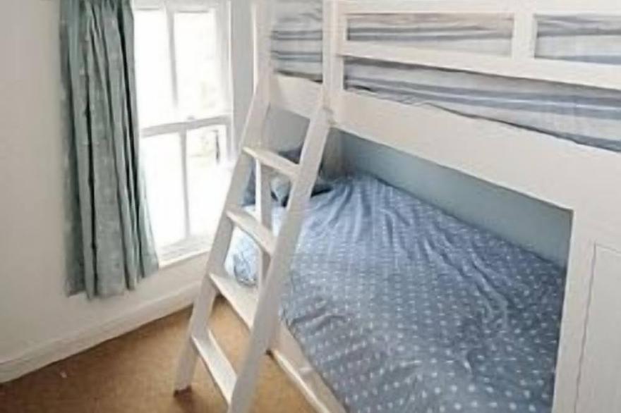 Stylish, quaint cottage In St Ives