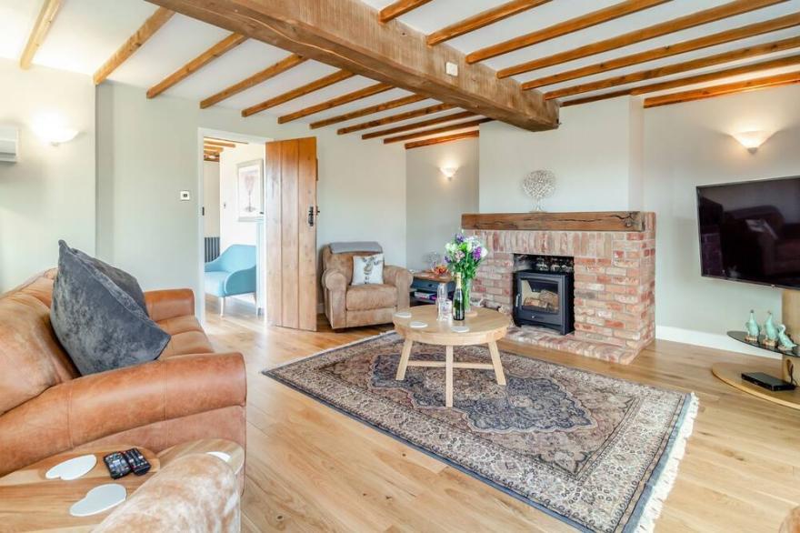3 bedroom accommodation in Trunch, near North Walsham