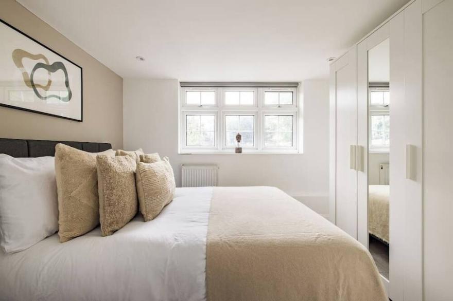 The Cricklewood Flats