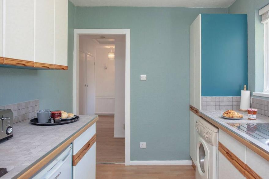 2 bedroom accommodation in Brixham