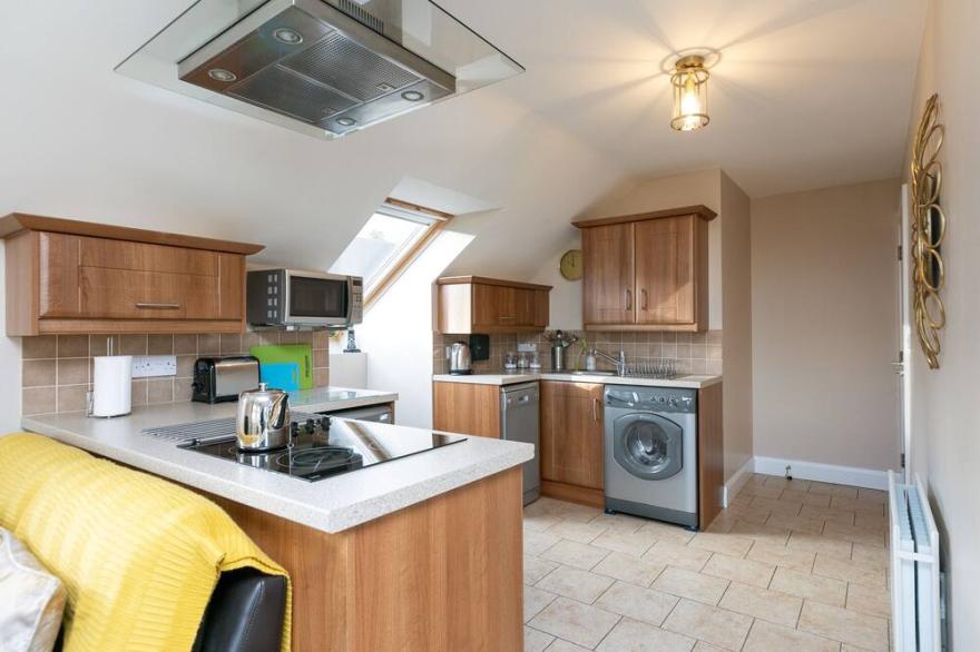 Beautiful loft apartment ,5 min to great hiking trails