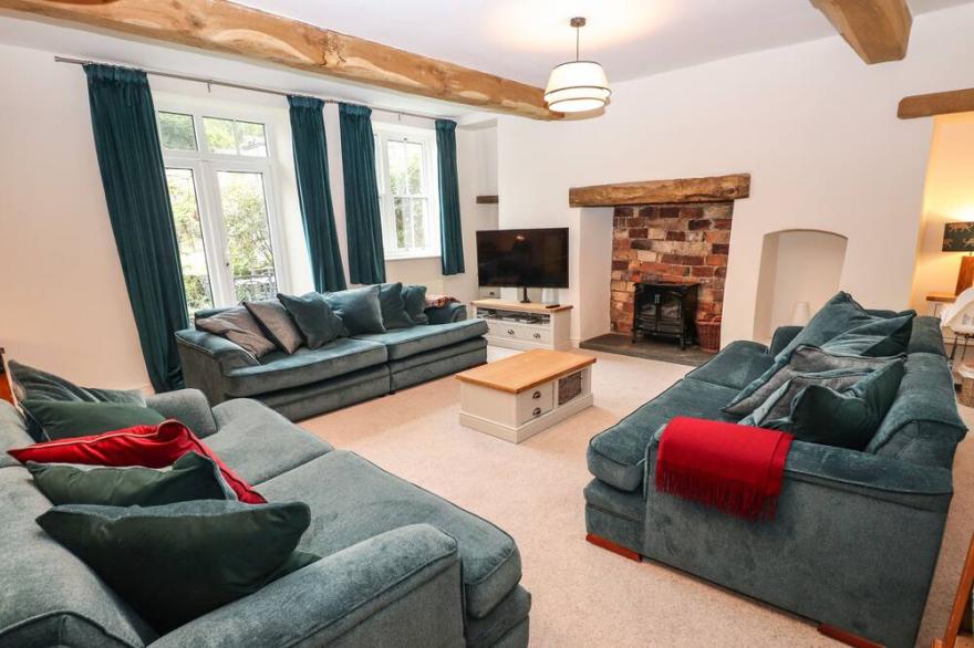 WESTWOOD, family friendly, with a garden in Troutbeck
