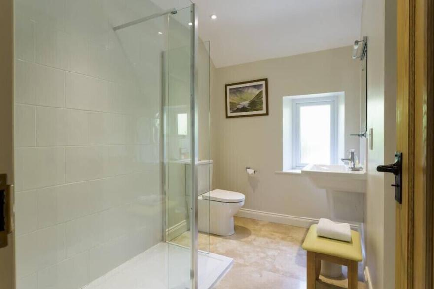 CHERRY GARTH, family friendly, with open fire in Hartsop