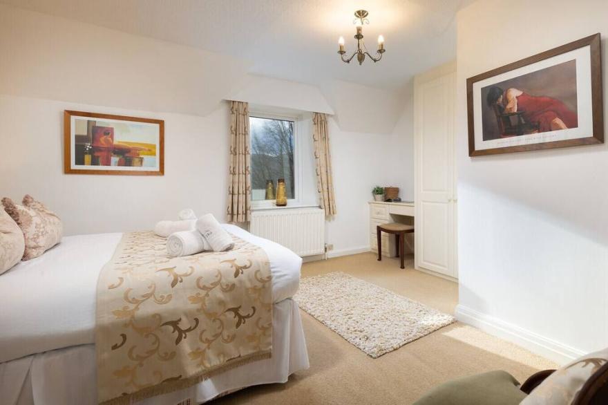 FAIRFIELD COTTAGE, family friendly, with a garden in Grasmere