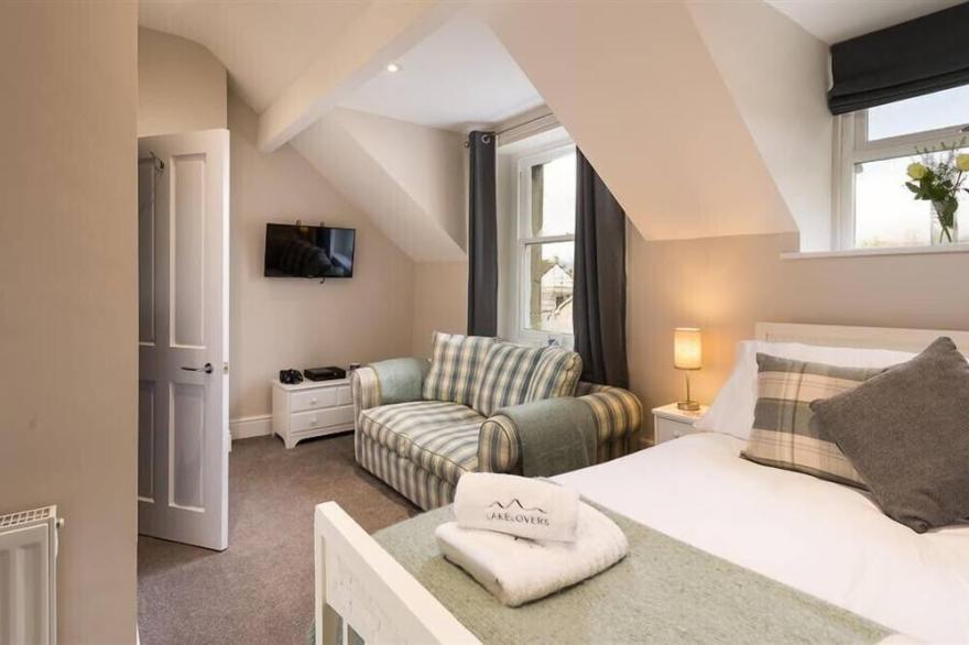THIRTY BLENCATHRA STREET, pet friendly, with open fire in Keswick
