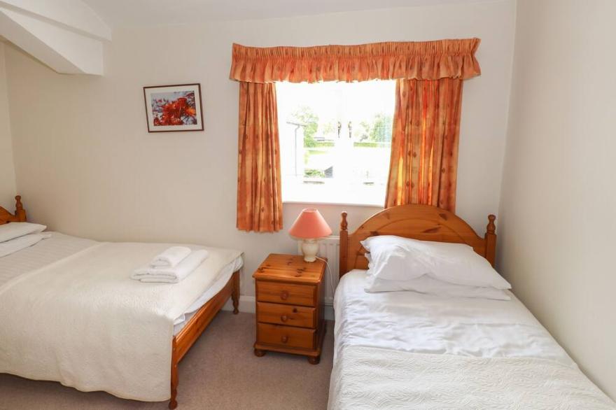 ECCLERIGG OLD FARM, pet friendly, with open fire in Ambleside